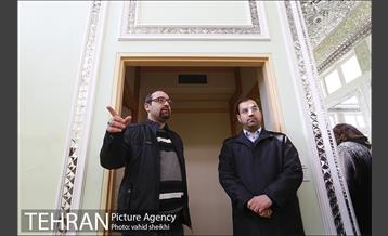 بازدید اعضای شورای شهر و مدیران شهری از عمارت اقدسیه  14