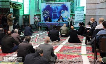 ملاقات مردمی شهردار منطقه 8 با شهروندان 5