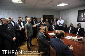 دیدار صمیمانه کارکنان شهرداری تهران با عیسی شریفی 33
