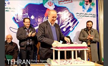 تجلیل از خانواده پنج شهید انقلاب اسلامی 19