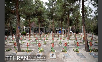 اولین پنجشنبه سال 1400 در بهشت زهرا(س) 6