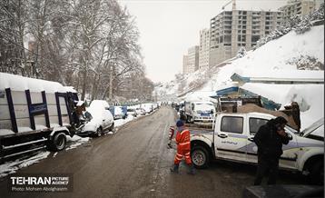 بازگشایی معابر منطقه یک 37
