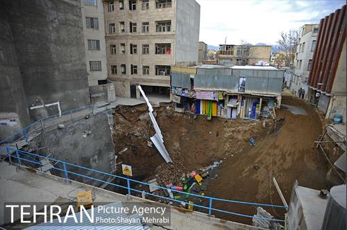 رانش زمین در خیابان مولوی -2 35