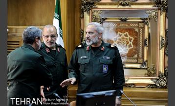 دیدار فرمانده سپاه محمد رسول الله تهران با شهردار تهران 35
