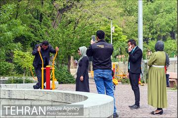 بوستان نیاوران 23
