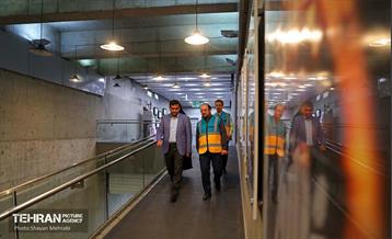 نشست مسئولان خانه‌های دوام و ایمنی مناطق ۲۲ گانه 21