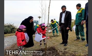 روز درختکاری در گنبد مینا 8