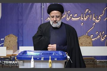 حضور رییس جمهوری در انتخابات ۱۴۰۲ 8