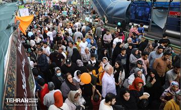 مهمانی ۱۰ کیلومتری عید غدیر در تهران - 3 34