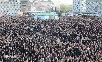 عزاداری شهادت امیرالمومنین (ع) در میدان امام حسین (ع) 38