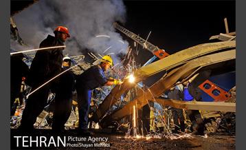 پنجشنبه ۳۰ دی ۱۳۹۵ 30