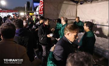 افطاری سیزدهم فروردین در بوستان لاله 34