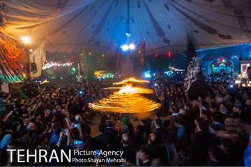 مشعل‌گردانی در دولت آباد تهران 31