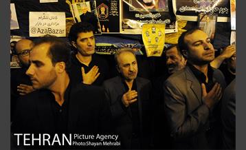 حضور شهردار تهران در مراسم عزاداری تاسوعای حسینی، بازار تهران 9