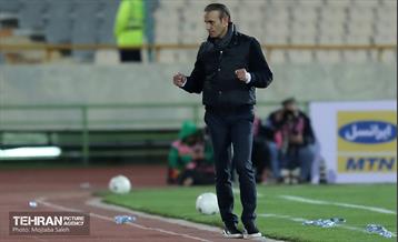 دیدار تیم های فوتبال پرسپولیس تهران و صنعت نفت آبادان 26