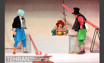 نمایش مخ پریشون های شلم‎ 4