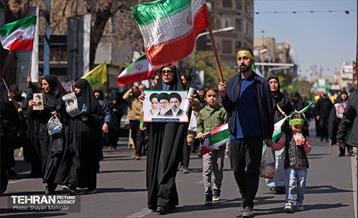 اجتماع مردمی در اربعین رهبر شهید انقلاب - 1 46