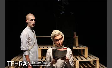 نمایش قوی تر 14