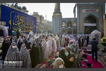 اقامه نماز عید سعید فطر در امامزاده صالح (ع) 30