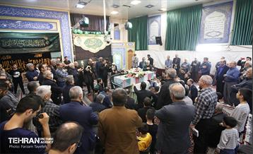مراسم احیا شب ۲۳ ماه رمضان و تشییع شهید گمنام در حسینیه یرکی های مقیم تهران 25