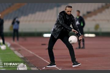 دیدار تیم های فوتبال پرسپولیس تهران و نفت مسجد سلیمان 9