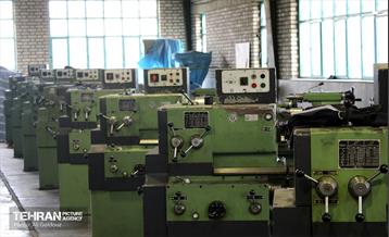 بازدید شهردار منطقه 21 از هنرستان فنی و حرفه‌ای علاقه مندیان  4