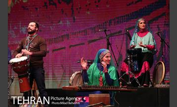 کنسرت گروه رستاک‎ 15