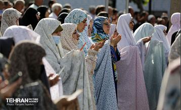 اقامه نماز عید سعید فطر در محله شهران 12