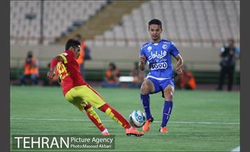 دیدار استقلال و نفت تهران در لیگ برتر فوتبال 6