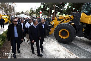 رونمایی از ماشین آلات سازمان مدیریت پسماند 16
