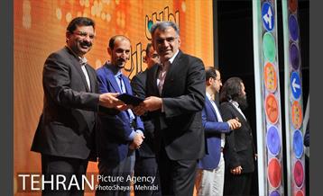 آیین اختتامیه نخستین جشنواره «ترافیک و گرافیک» 24