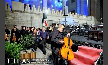 سمفونی ایثار و مقاومت در میدان مشق 4