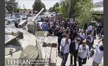 تشییع پیکر پدر شهیدان خالقی پور 16