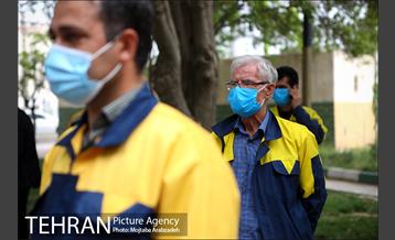 آغاز واکسیناسیون پاکبان‌ها و پرسنل جمع‌آوری پسماند شهر تهران 16