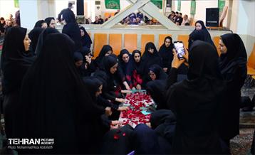 بدرقه پیکر مطهر شهید گمنام دوران دفاع مقدس در اداره‌کل سرمایه‌انسانی 5