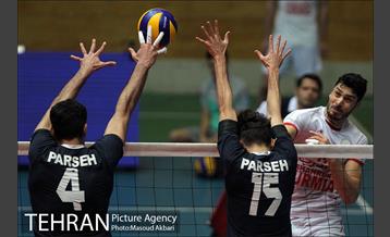 دیدارپارسه تهران و شهرداری ارومیه در لیگ برتر والیبال