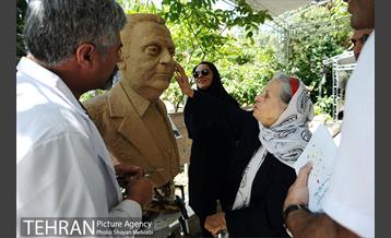دومین سمپوزیوم مجسمه‌سازی مفاخر ایران 5