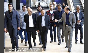 بازدید وزیر راه و شهرسازی از باغ کتاب 8