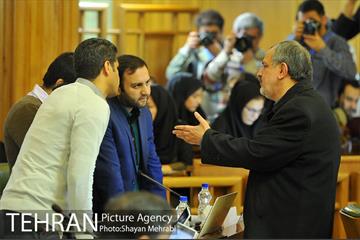 جلسه شورای اسلامی شهر با حضور شهردار تهران 11
