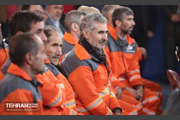 آغاز طرح واکسیناسیون آنفلوانزای پاکبانان و کارگران خدمات شهری شهرداری تهران 14