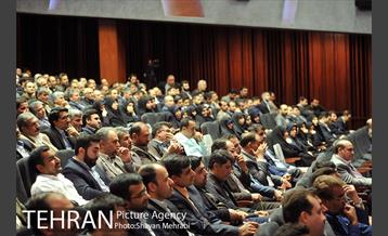 نشست فصلى کارکنان حراست کل شهردارى تهران با حضور شهردار تهران 38