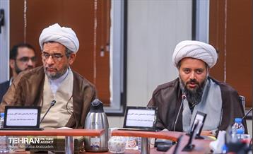 نشست هم انـدیشی شهردار تهران با معتمدین منطقه ۹