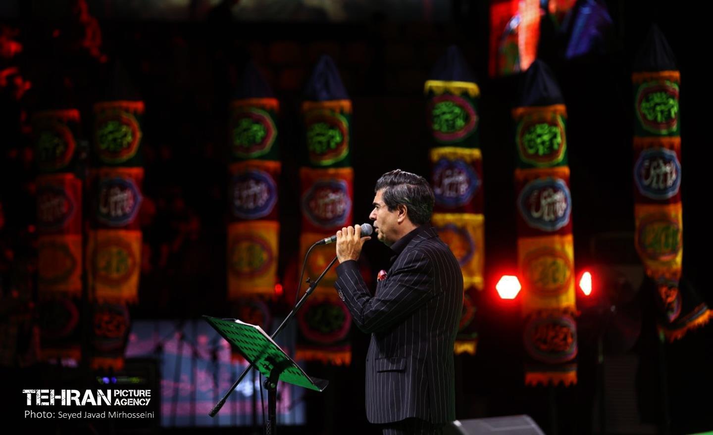 سوگواره آئینی هنری «تکیه ملت» در ورزشگاه شهید شیرودی 36