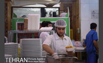 حال و هوایی از افطار تا سحر در حرم شاه عبدالعظیم حسنی 20