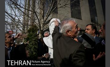 نصب سردیس و نامگذاری خیابان همایون شهنواز 19