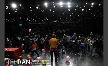 جشن "هر کودک نشانی خدا است" در فرهنگسرای بهمن 48