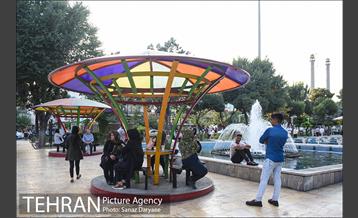 بعدازظهر تابستانی در میدان نبوت (هفت حوض) 18