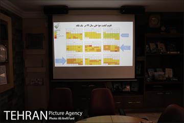 بازدید نماینده مجلس شوراى اسلامى از شرکت کنترل کیفیت هواى تهران 3