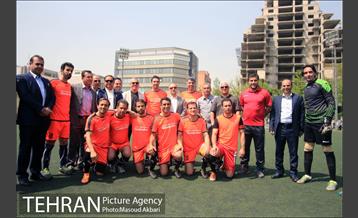 دیدار رسانه ورزش و پیشکسوتان تیم ملی فوتبال ایران به نفع سیل زدگان 8