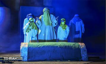 نوانمایش‌ هامان در برج‌ میلاد تهران 1